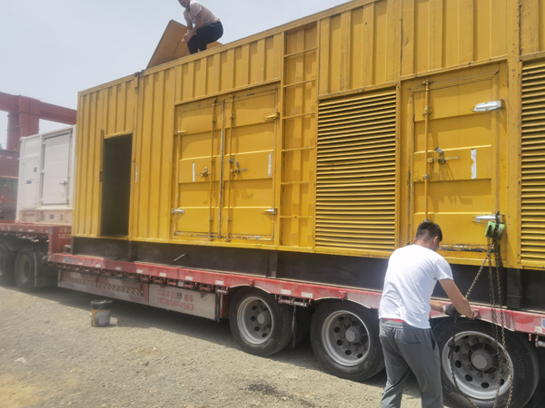 渝北汽油发电机对供油装置的要求